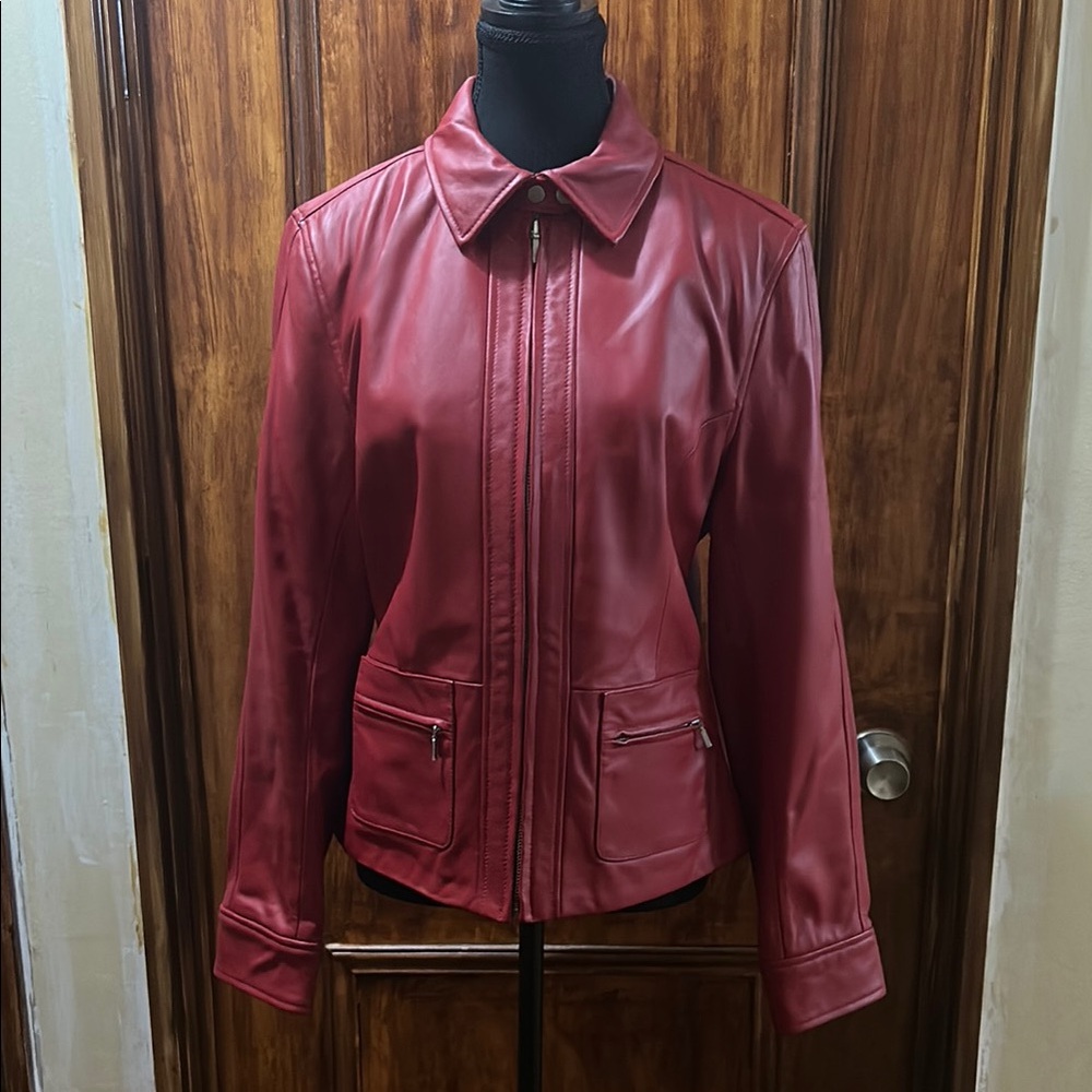 Red Leather Jacket with Stand-Up Collar and Fitted Silhouette